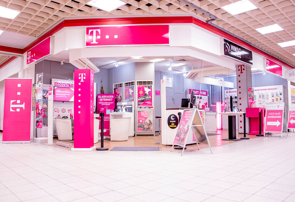 Shop, Außenansicht. Welkona – Ihr Telekom Partner in Wolfen